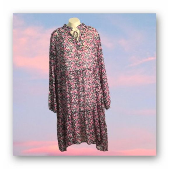 NWT Plus Size EVRI Tiered Chiffon 2 piece dress - Picture 2 of 13